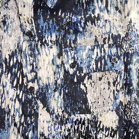 DressBarn Floral Button Up Womens Large L Blue White Pockets Stretch Wave Blouse - Picture 3 of 10